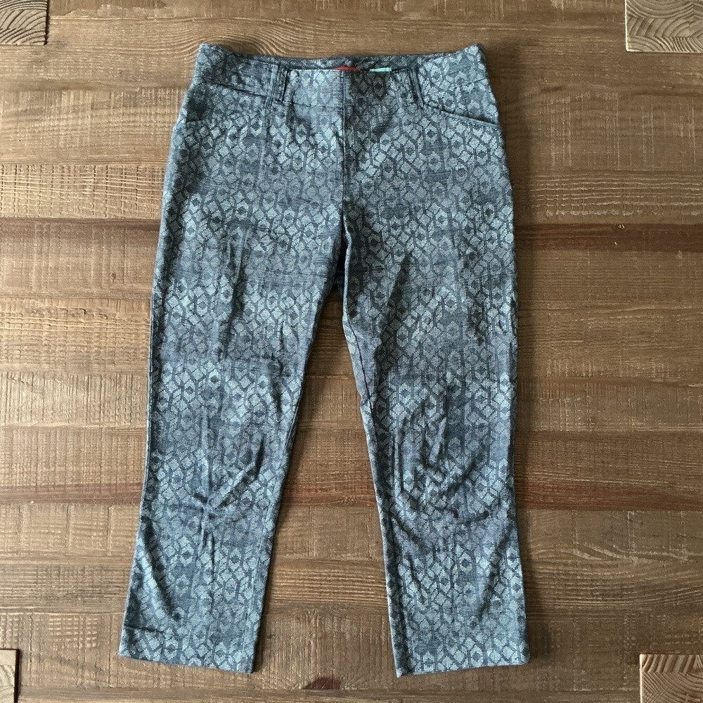 Cartonnier Anthropologie Blue Patterned Capris Pants Size 8 - Picture 3 of 8